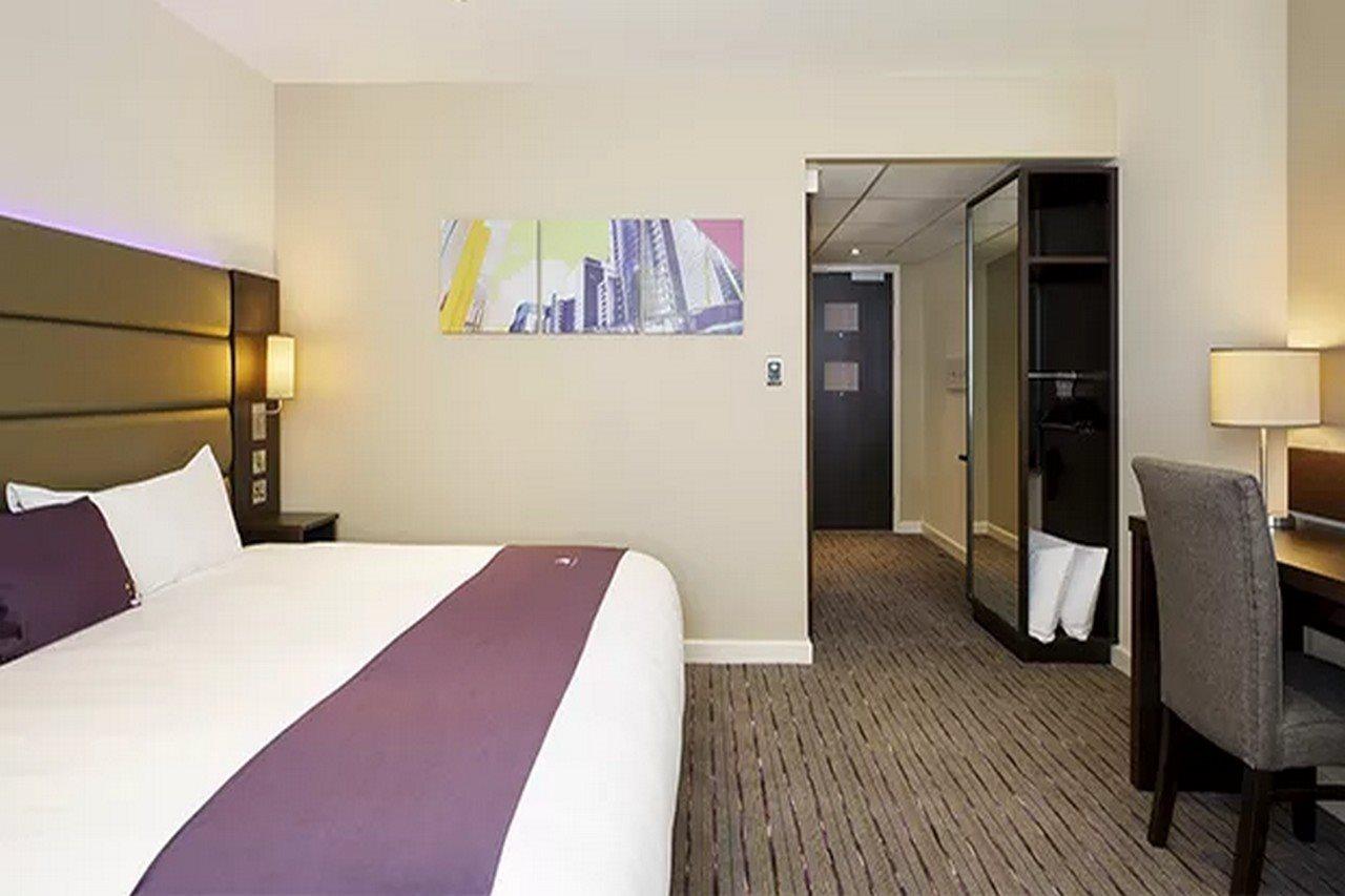 Premier Inn Norwich Airport Exterior foto